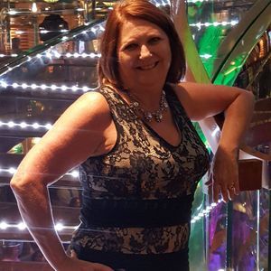 Meet your Posher, Vicki